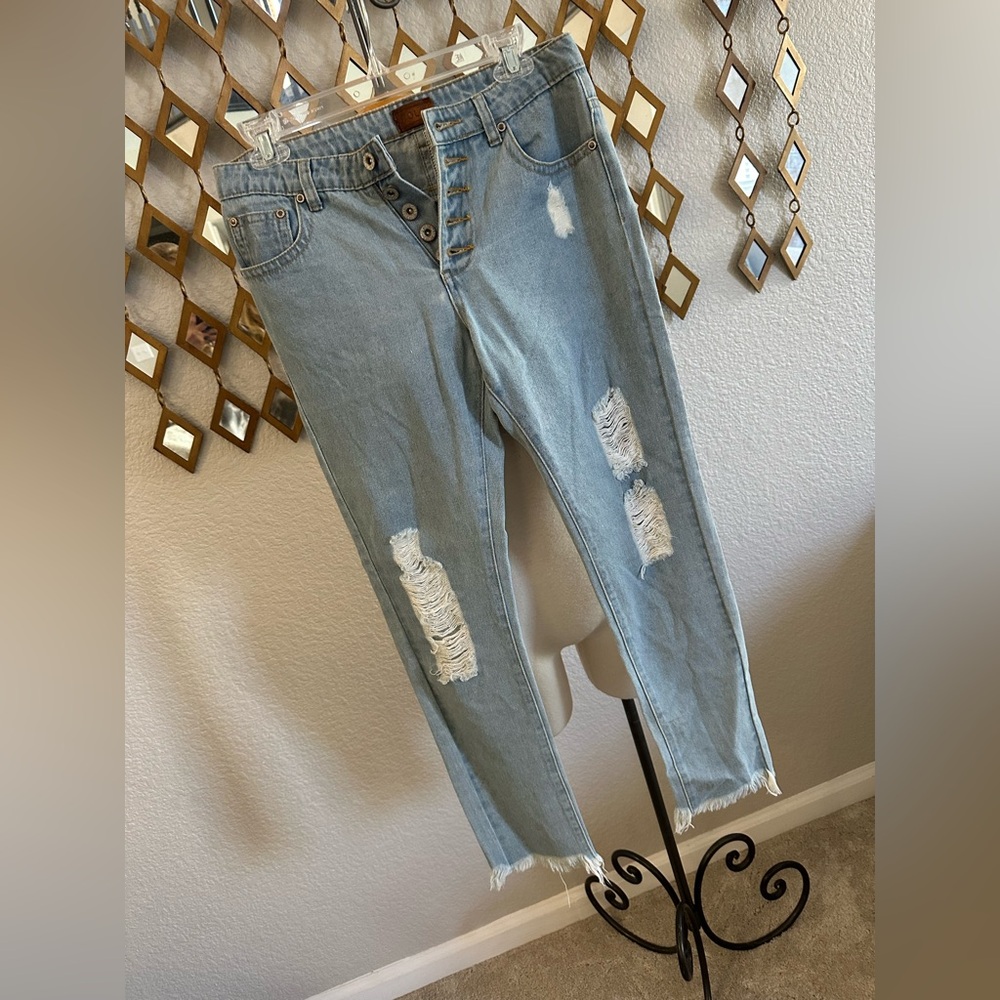 POL Blue Distressed Ankle Cropped Jeans